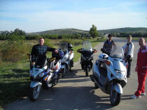 А вот и некоторые из нас